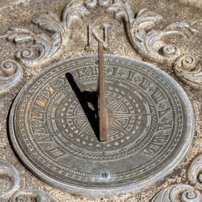 4 common types of sundials