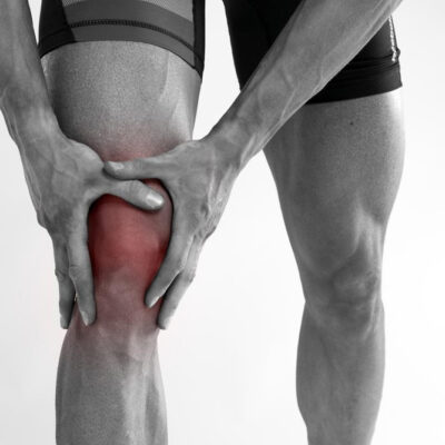 Here’s how you can manage knee pain