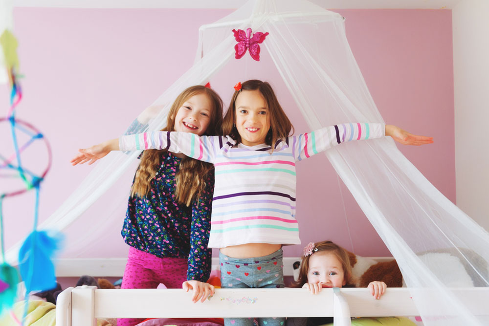 Decorate your kid’s room with Wayfair furniture